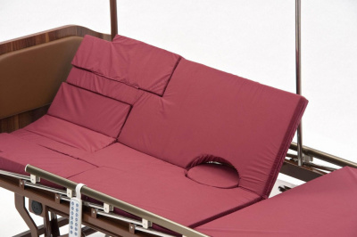 Медицинская кровать MET REVEL L